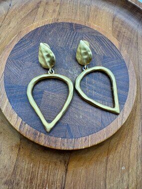 Givenchy Earrings Gold Tone Teardrop Dangle Clip On Vintage 2.5 Statement